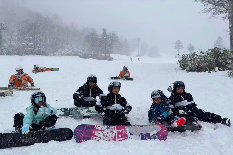 Sapporo: 4-Day Hakodate, Lake Toya, & Noboribetsu Tour