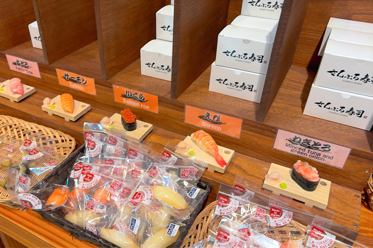 Gujo Hachiman Day Trip: Mountain Castle & Traditional Town The popular Gujyo town tour