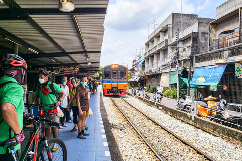 Bangkok: tour gastronómico de medio día en bicicleta con almuerzoTour Privado con Punto de Encuentro