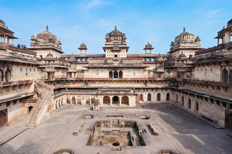Tour di un giorno di Orchha e del Forte di Jhansi da Khajuraho con guida