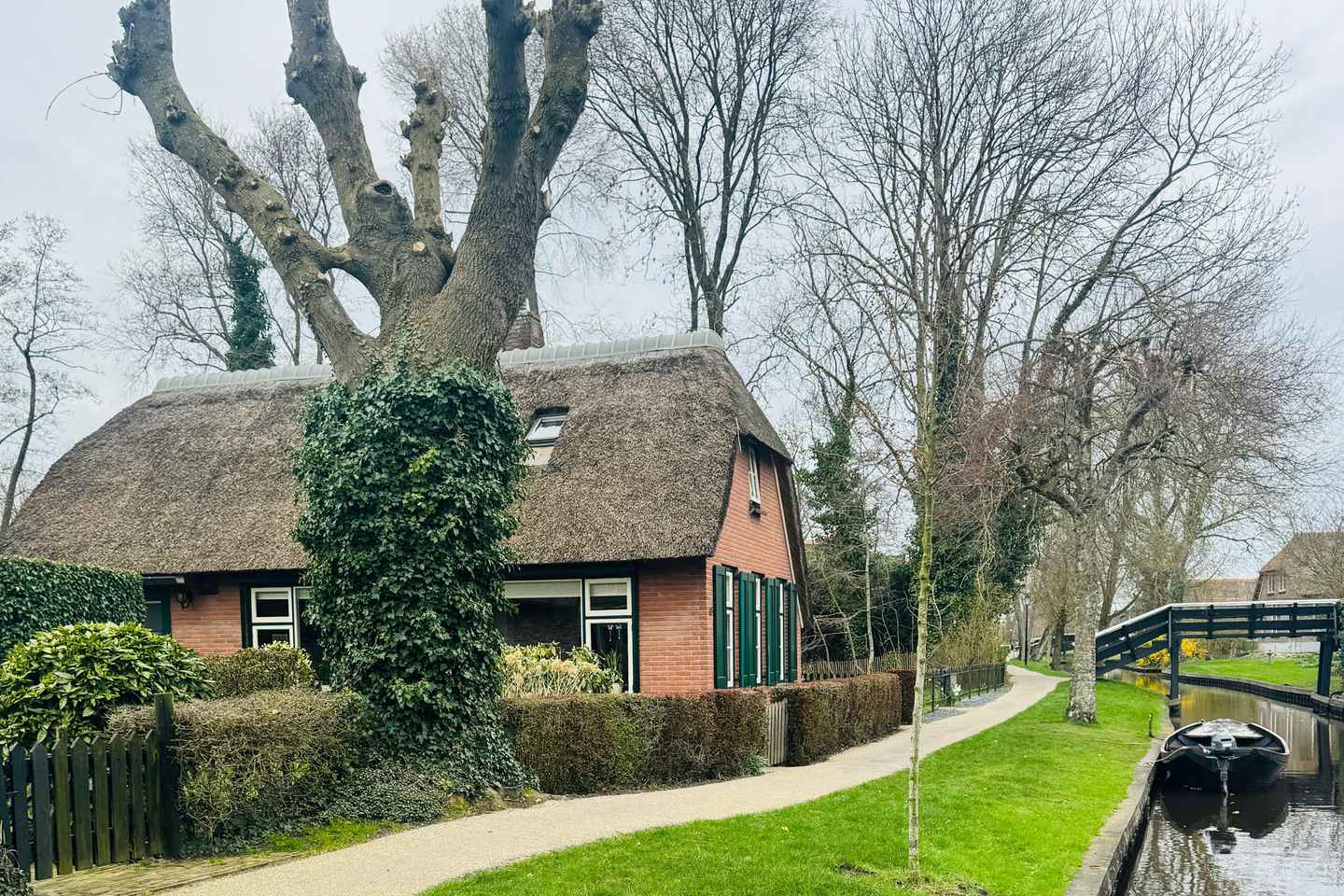 "Giethoorn: Exclusive Private Tour of the Dutch Venice"