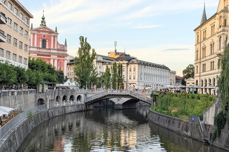 Ljubljana : Visite guidée de la vieille ville romantique