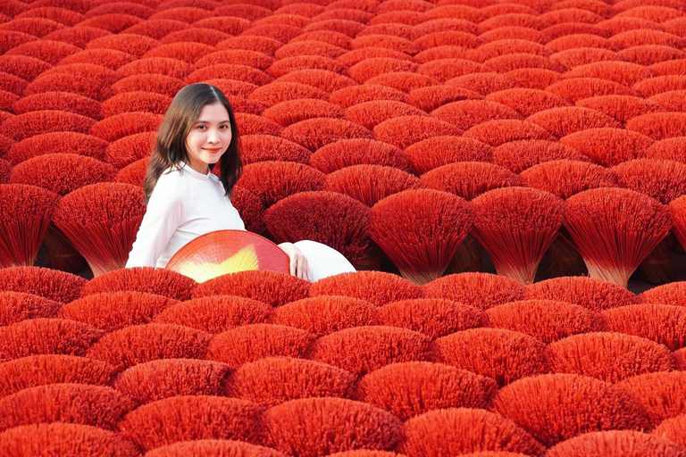 Hanoi Nhan Hien Sculpture Village or Hat and Incense Village Local Guide In Incense Village without Car Transfer & Ticket