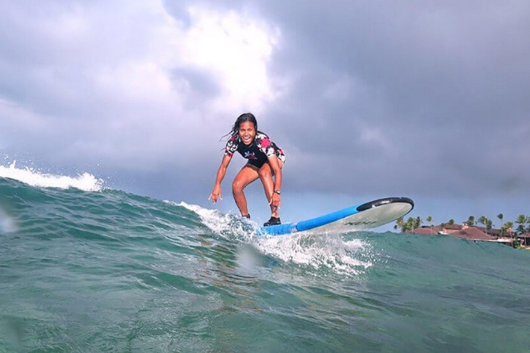 Clase de Surf : Domina la Ola Perfecta -> Principiantes y Avanzados
