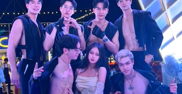 Pattaya: Ocean Sky Male Model Show Ticket