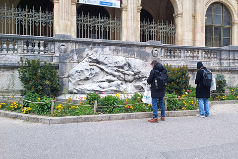 Unusual Experience: Scavenger Hunts in Lyon Presqu'île