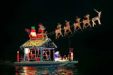 Newport Beach: Newport Harbor Holiday Lights Cruise