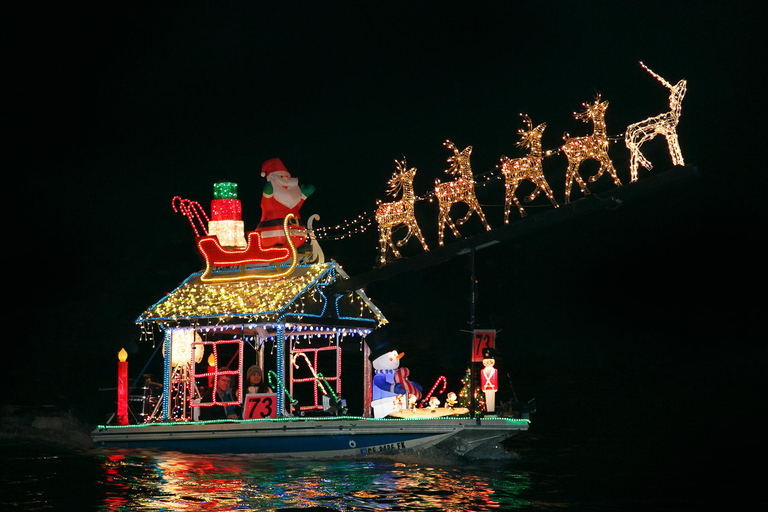 Newport Beach: Newport Harbor Holiday Lights Cruise