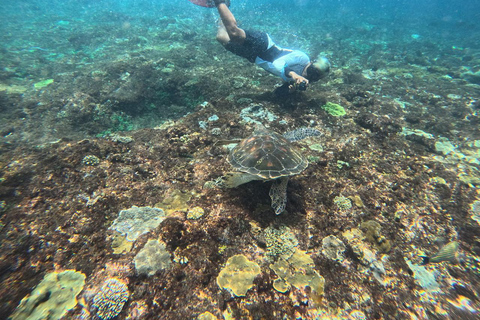 Depuis Bali : Snorkeling 3 Spots avec GoPro &amp; West Penida TourPlongée en apnée avec transfert aller-retour à Bali