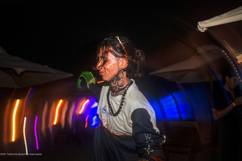 Cartagena: Sunset party on a boat and at a beach club