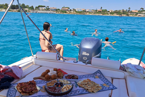 Fontane Bianche – Ognina: Exclusive RIB-Boat Tour Fontane Bianche - Ognina: Exclusive tour by rubber dinghy