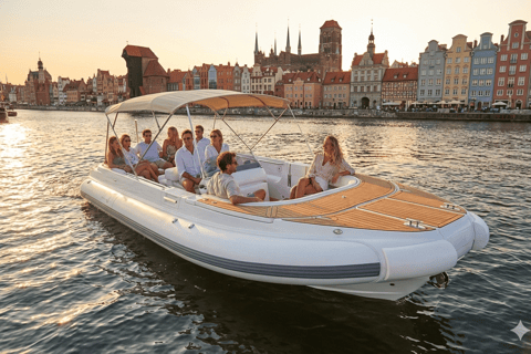 Gdańsk: Prosecco Boat Cruise with Drinks and Music