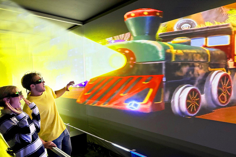 Copenhagen: Christmas Hologram Show at HologramZoo