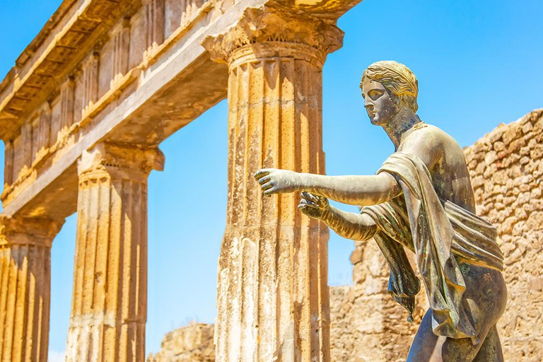 Naples: Pompeii, Mount Vesuvius, Ho Ho Bus & Walking Tours MegaCombo Explorer