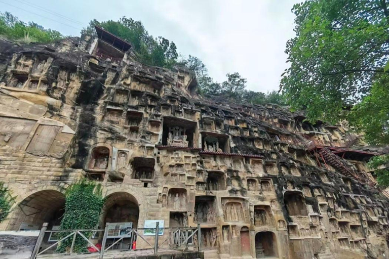 Sichuan: Guangyuan Qianfo Cliff Entry Ticket Guangyuan Qianfo Cliff Entry Ticket