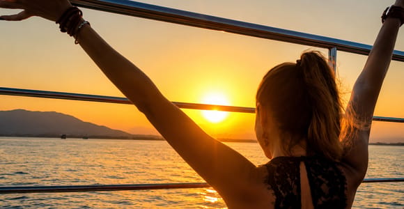 Málaga: Sunset Catamaran Trip