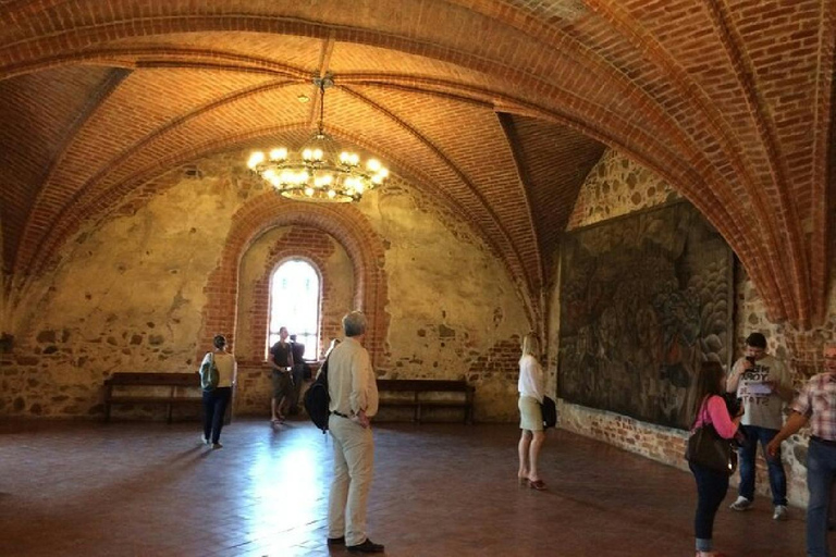 Kaunas: Vilnius and Trakai Island Castle Private Tour