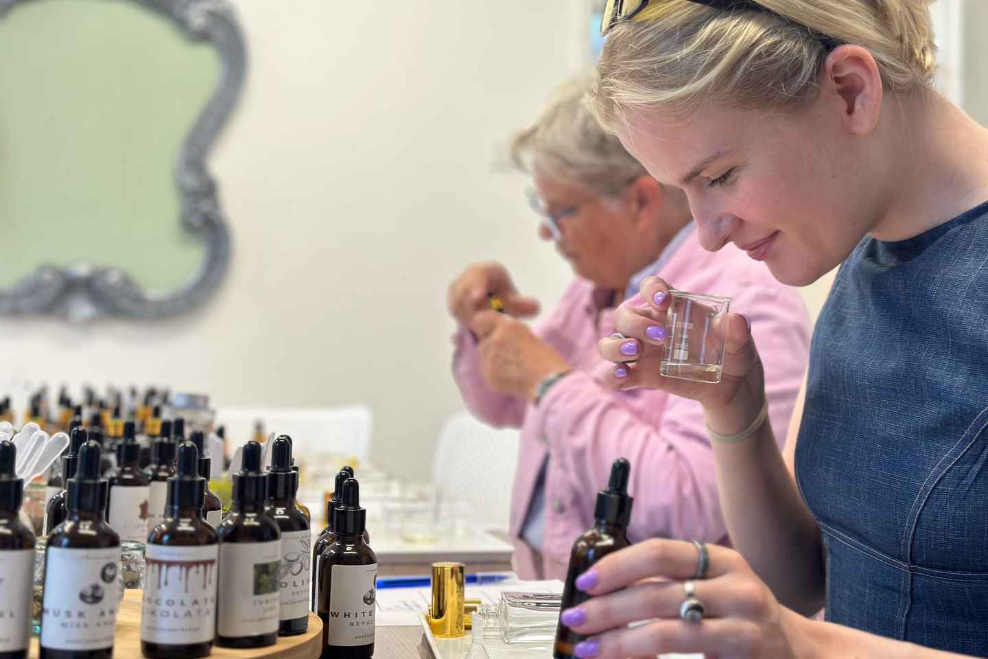 Antalya Old Town: Perfume Workshop Antalya with 100+Essences