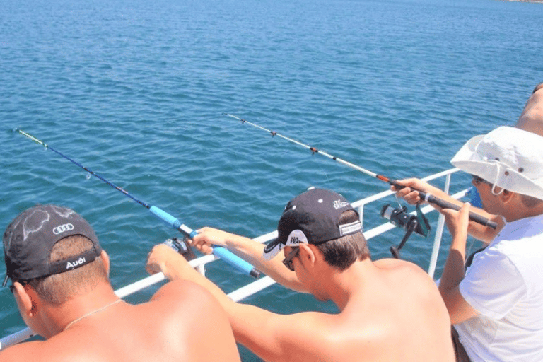 Tour di mezza giornata di pesca in mare da AlanyaTrasferimento dalla zona ovest di Alanya