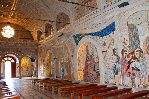 Cajamarca: Polloc Art Route & Pampa de la Culebra Tour Cajamarca: Polloc & Pampa de la Culebra – Spanish Guide