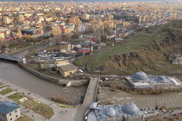 Armenia: Yerevan to Kars and Ani 3-Day Guided Tour