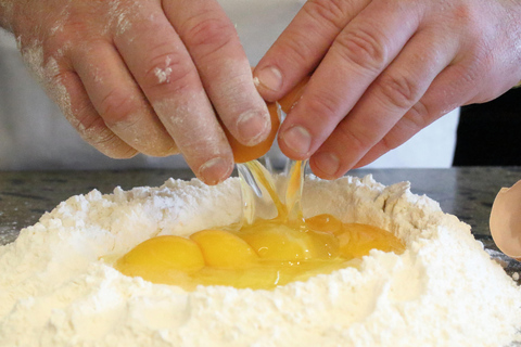 Phoenix: Alfredo Pasta Making Class With Local Chef