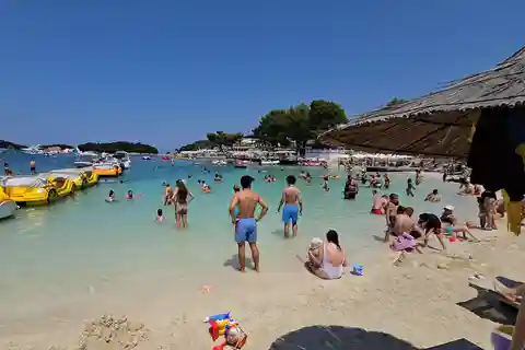 GUIDE UND TRANSPOT TOUREN IN SARANDA ALBANIEN
