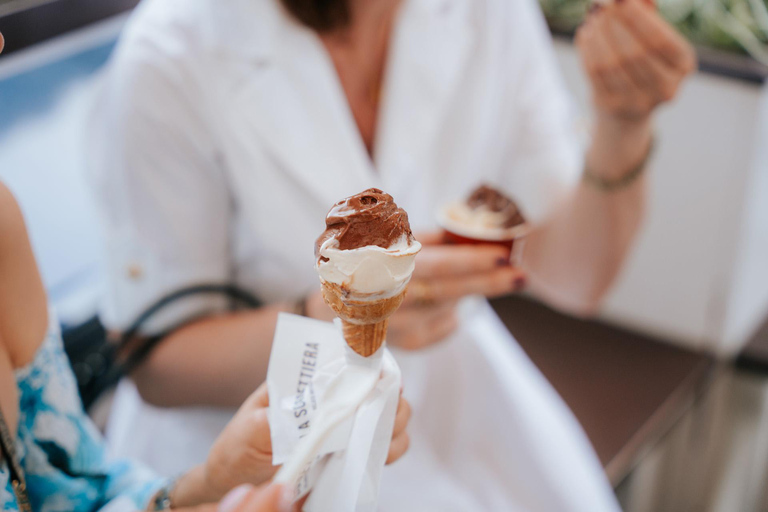 Florence: Small-Group Sunset Food & Wine Tour in Oltrarno Small-Group Sunset Food & Wine Tour in Oltrarno