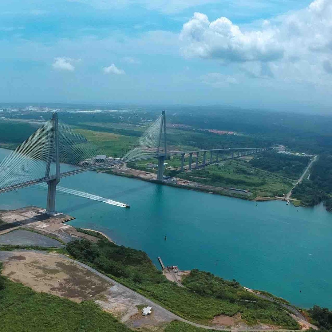Colagem de mídia