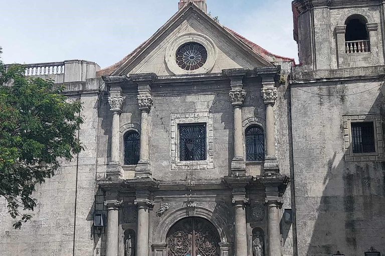 Manila: Intramuros und Chinatown Foodtour mit Tuktuk-Fahrt