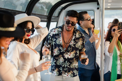 Lisbonne : Croisière DJ au coucher du soleil avec Open BarSoirée DJ au coucher du soleil avec Open Bar