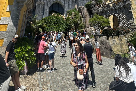 Sintra & Cascais: Palaces & Secret Beaches Private Tour