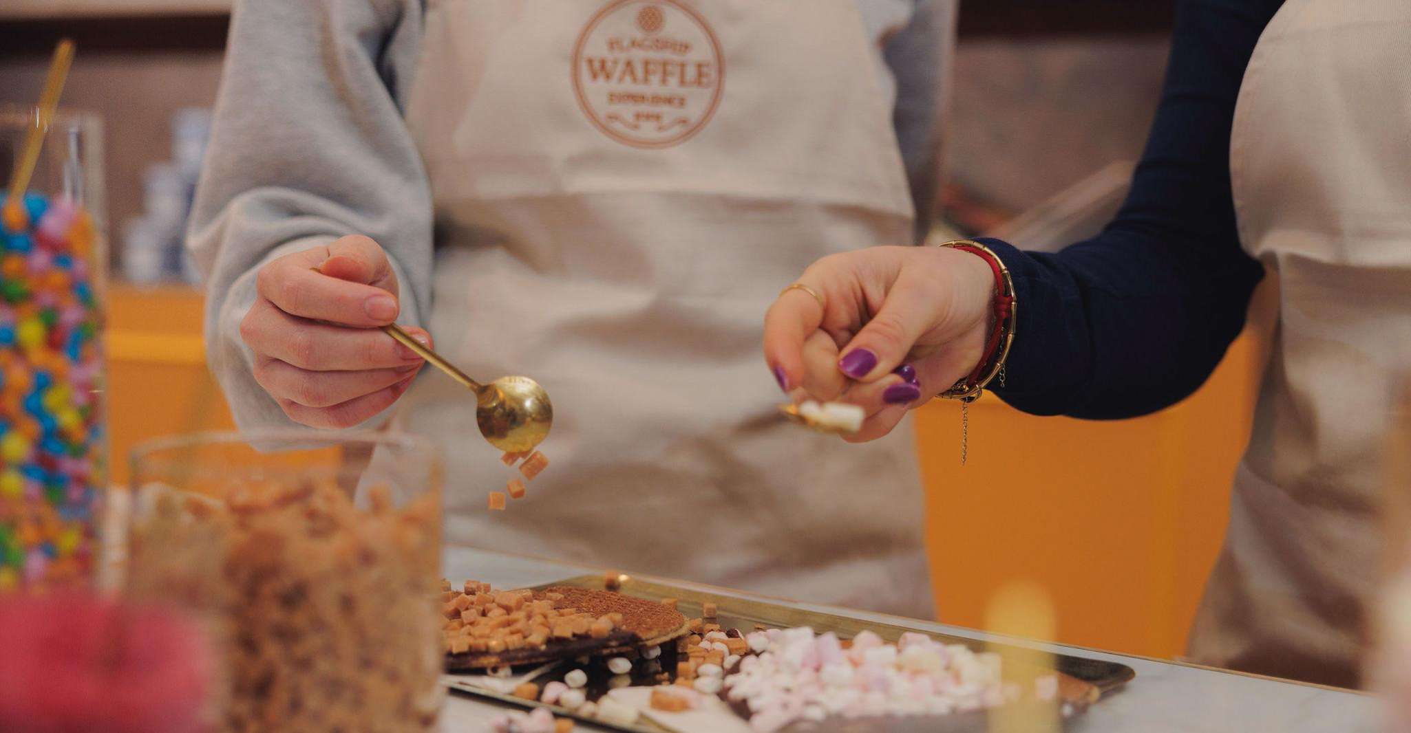 Amsterdam: Make your own Dutch Stroopwafel Workshop photo 3