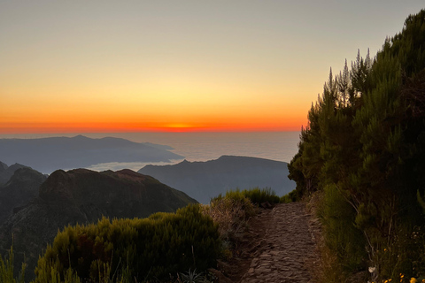 Pico Areeiro Sonnenaufgang + Stairway to Heaven + Levada Balcões