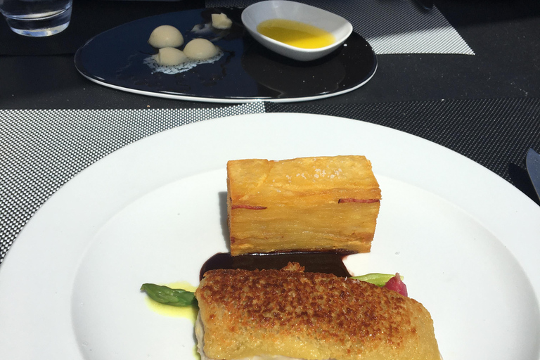 Funchal: Walking Food Tour with Local Guide