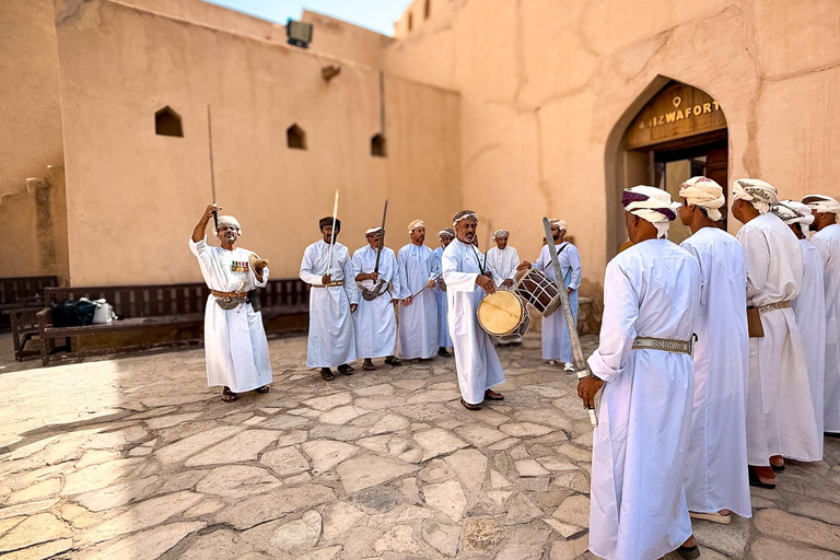 From Muscat: Nizwa & Jebel Akhdar Wonders Adventure Day Trip Nizwa, Birkat Al Mouz & Jebel Akhdar Sunset Experience