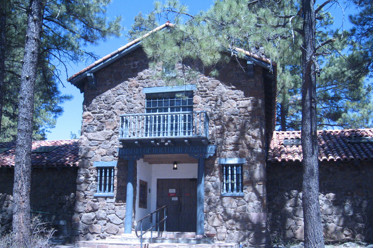 Shared Wupatki & Sunset Crater Monument Tour from Scottsdale