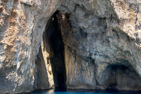 SANTA MARIA DI LEUCA: TOUR PARTICULAR ÀS CAVERNAS