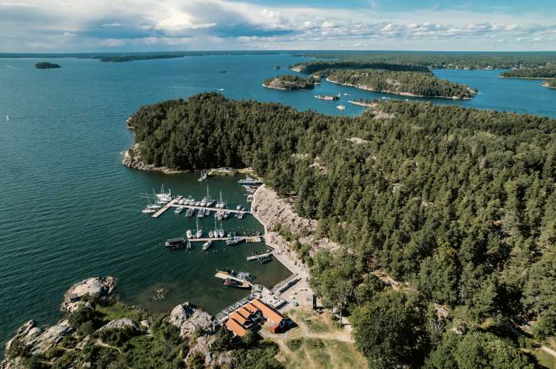 Stoccolma: Tour in barca con RIB Speed, inclusa visita all'isola
