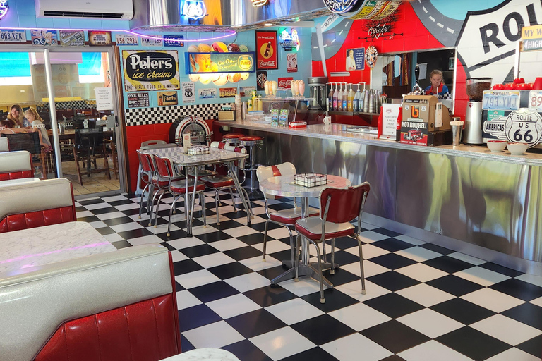 Whitsundays: Bushwalk Eco Adventure & 50s Diner Experience