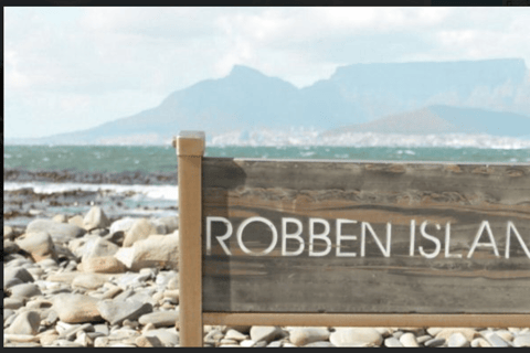 Cape Town: Robben Island and two Oceans Aquarium Day Tour