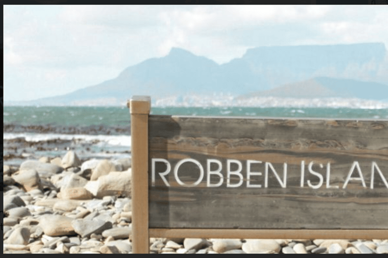 Cape Town: Robben Island and two Oceans Aquarium Day Tour