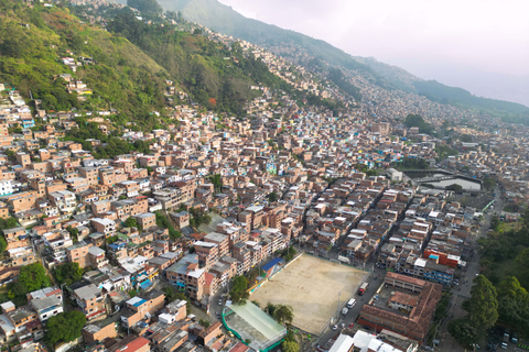 麦德林：乘坐缆车城市观光和隐藏的街头艺术麦德林：乘缆车城市观光和隐秘街头艺术