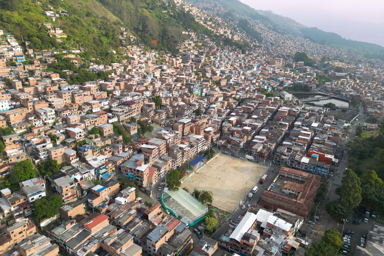 麦德林：乘坐缆车城市观光和隐藏的街头艺术麦德林：乘缆车城市观光和隐秘街头艺术