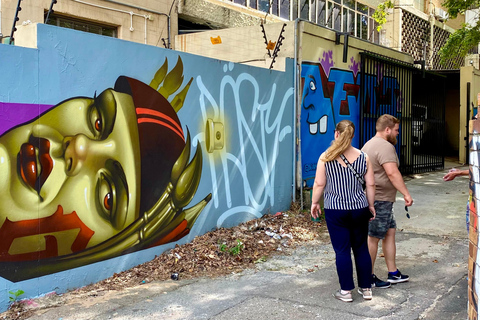 Couleurs de Johannesburg : Une visite des graffitis et de l&#039;art de la rue