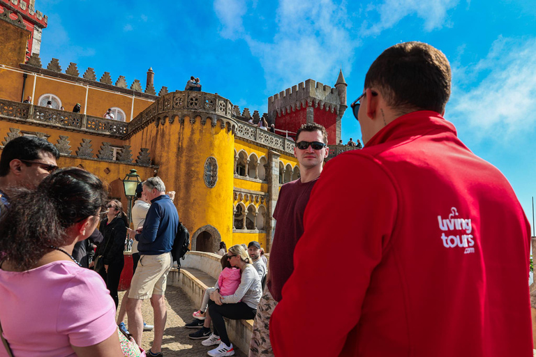Lisbon: Sintra, Pena Palace, Belém, Cascais Small Group Tour Small Group – Sintra & Lisbon Tour Full Day in Portuguese