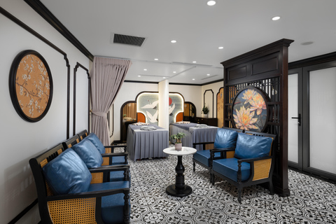 Catherine 2D1N Cruise: Ha Long Bay with Sung Sot & Ti Top Premier Suite of Catherine Cruise from Halong