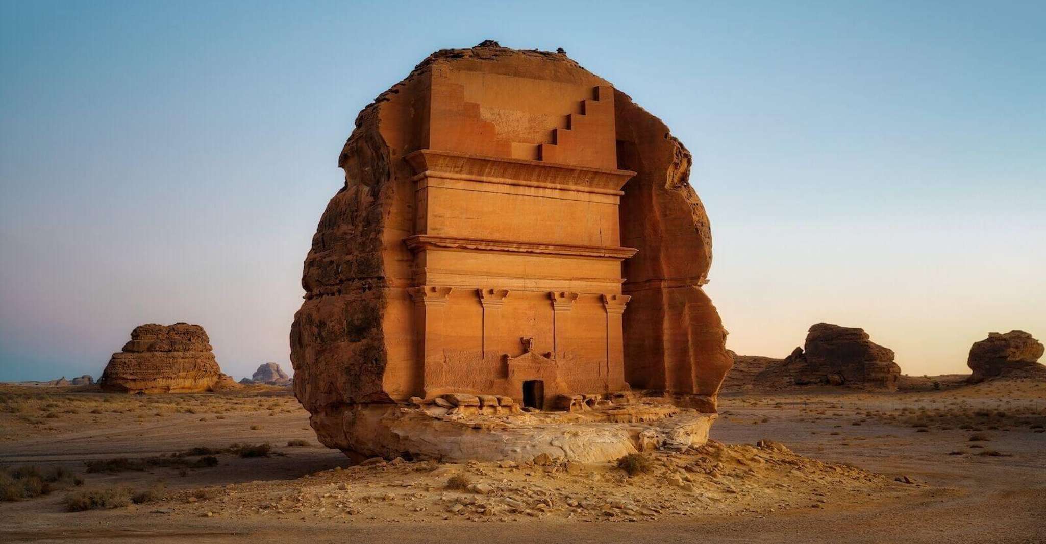 Аль -Ула, входной билет Hegra, экскурсия с гидом и трансфер - Housity