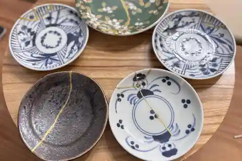 Taller de Kintsugi en Naha, Okinawa