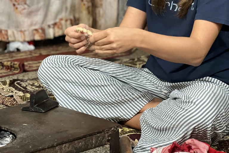 Jaipur: Lac Work Experience in Rajasthan Jaipur: Lac Works Workshop in Rajasthan